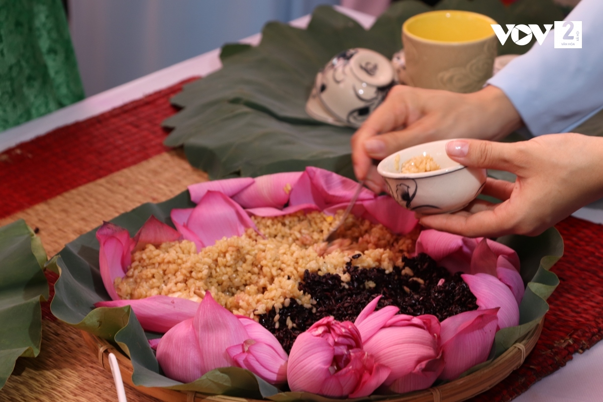 Các món ăn hội tụ đủ vị cay, nóng, ngọt, chua, đắng, giúp bình vị, mang đến sự hài hoà cho cơ thể.