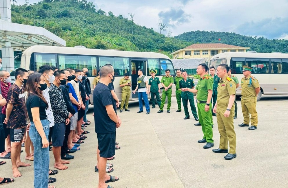 Các nạn nhân được giải cứu đưa về nước an toàn