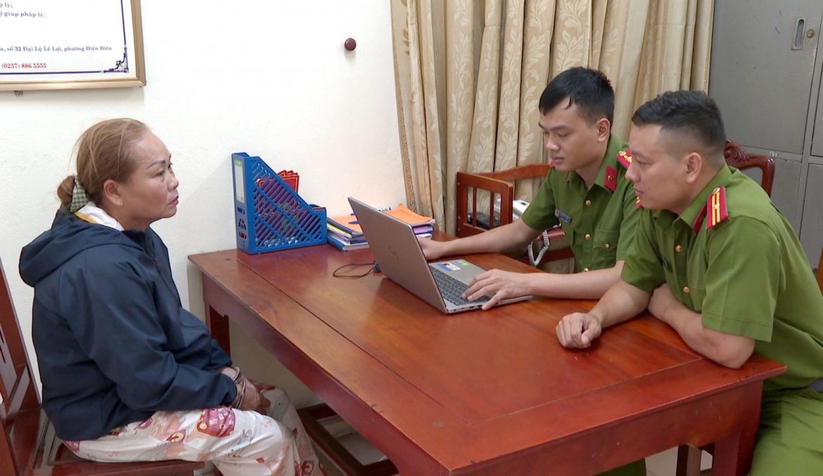 Đối tượng Nguyễn Thị Hoa vừa bị bắt sau 27 năm trốn truy nã.
