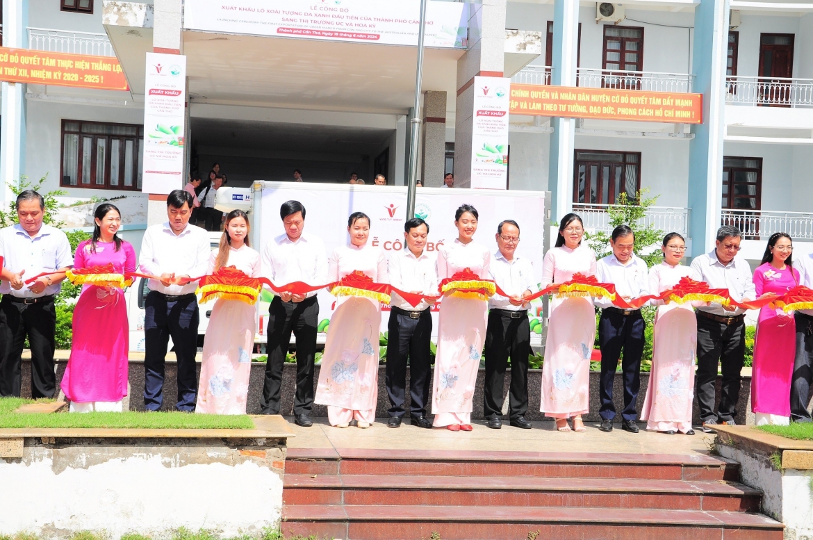 Lễ công bố xuất khẩu lô xoài tượng da xanh đầu tiên của Cần Thơ sang thị trường Úc và Hoa Kỳ