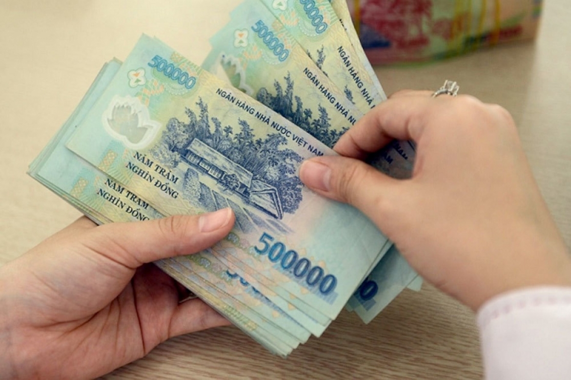 Đợt cải cách tiền lương từ 1/7 tới đây được rất nhiều công chức, viên chức, người lao động trông chờ (Ảnh minh họa: KT)