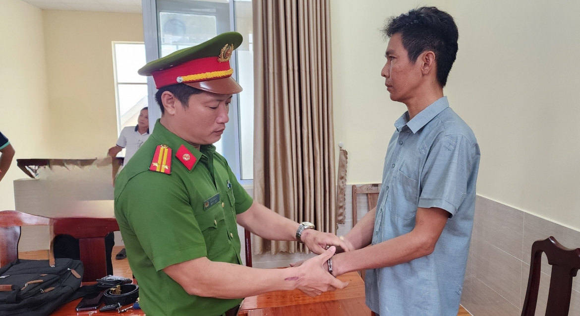Trần Quốc Anh và Nguyễn Văn Nhưỡng cùng bị bắt tạm giam 04 tháng để điều tra về tội “Lợi dụng chức vụ, quyền hạn trong khi thi hành công vụ” và “Thiếu trách nhiệm gây hậu quả nghiêm trọng”