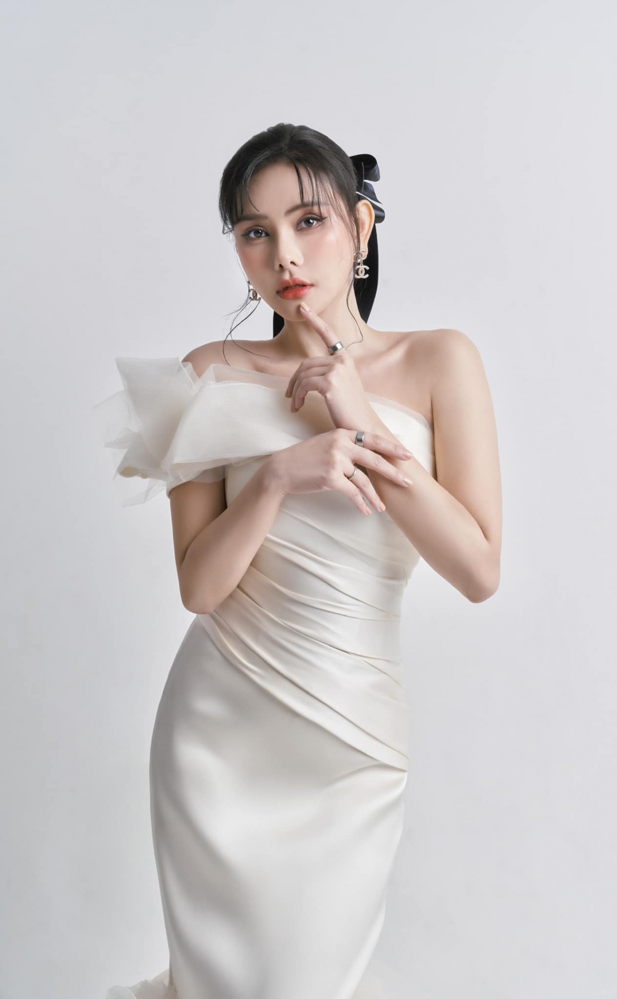 Thời gian qua, Thu Thủy không ra mắt sản phẩm âm nhạc mới. Cô chỉ thỉnh thoảng xuất hiện trong vài sự kiện giải trí và một số chương trình. Hiện tại, giọng ca "Tan trong mưa bay" tập trung vào công việc kinh doanh, bán hàng trực tuyến và dành thời gian chăm sóc gia đình.