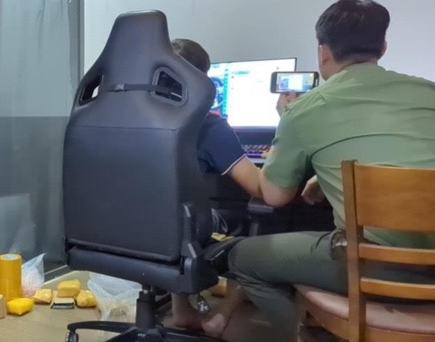 Phòng An ninh mạng làm việc với Nguyễn Văn S..