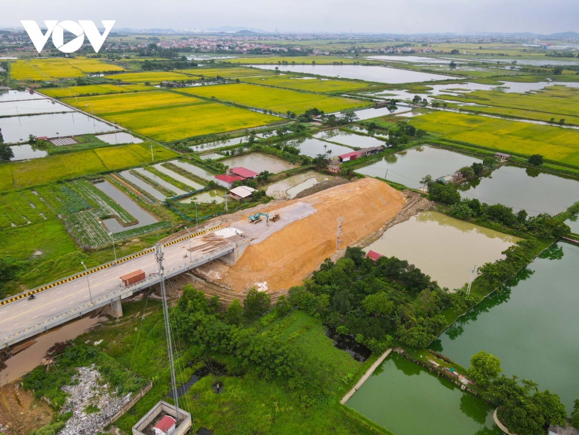 Hiện, chủ đầu tư, chính quyền địa phương tỉnh Bắc Ninh và các đơn vị liên quan đang tích cực vào cuộc tháo gỡ khó khăn trong GPMB