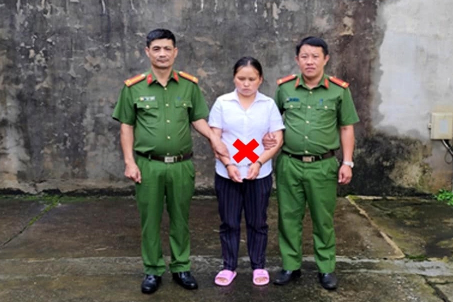 Đối tượng Thào Thị Chía đã được di lý về chấp hành án phạt tù tại Trại tạm giam, Công an tỉnh Lai Châu