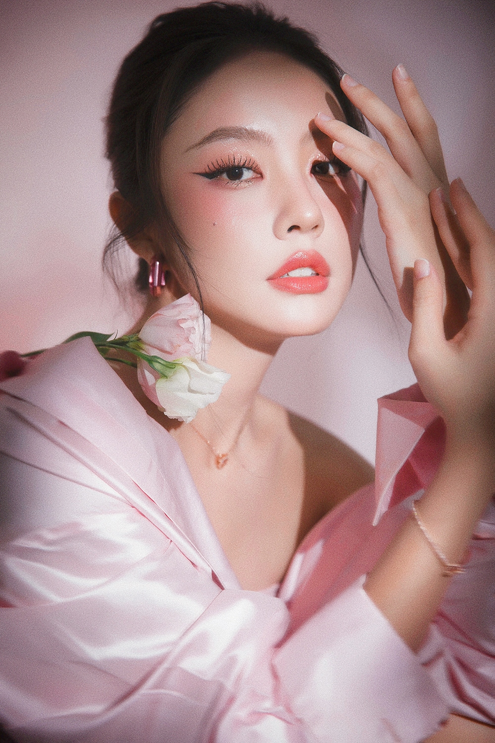 Rima Thanh Vy: Cô Tấm mới của màn ảnh Việt