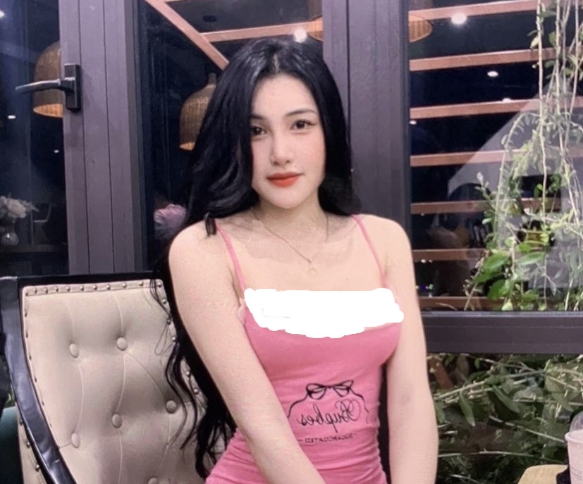 Để che dấu hành vi phạm tội, Lê Thị Kim Hoa luôn tạo cho mình vỏ bọc là một kiều nữ sang chảnh. (Ảnh: CACC)