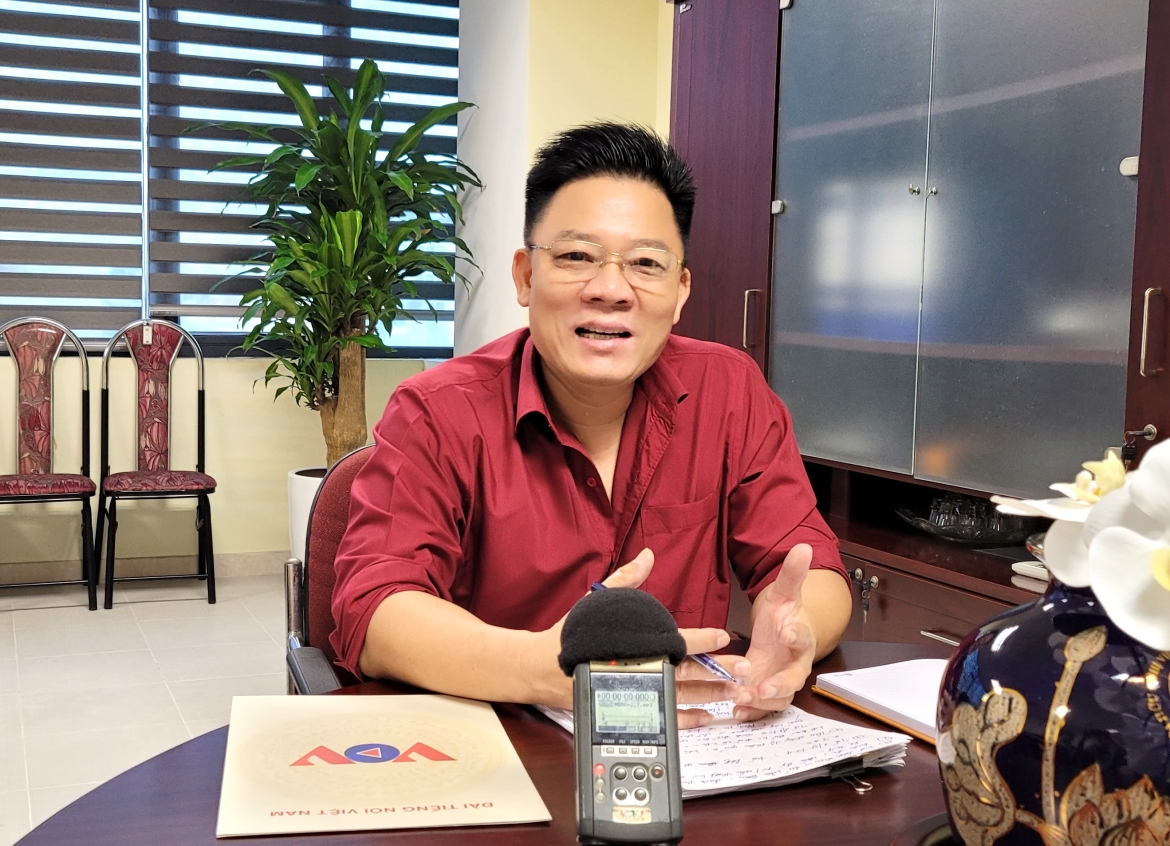 NSND Văn Chương, Trưởng Ban Âm nhạc VOV3, Đài TNVN