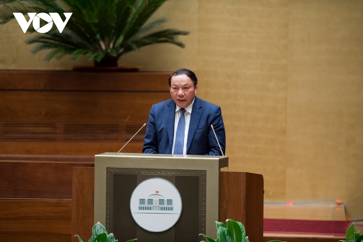 Bộ trưởng Bộ VHTT&amp;DL Nguyễn Văn Hùng