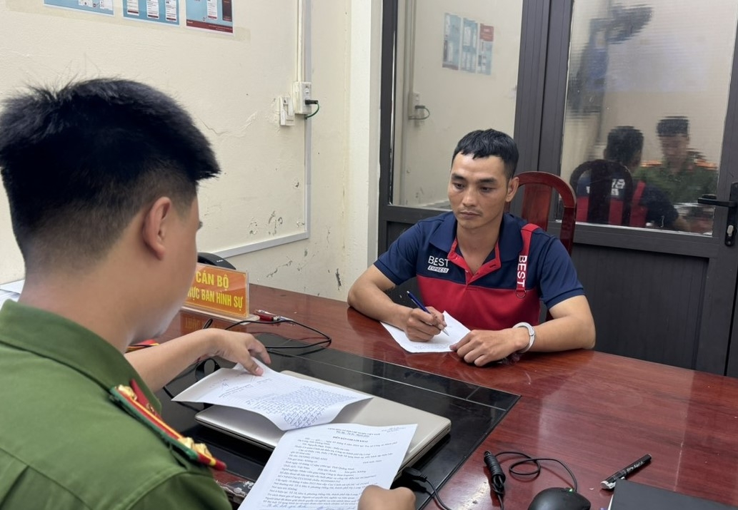 Đối tượng Dương Đức Trường tại Cơ quan Công an