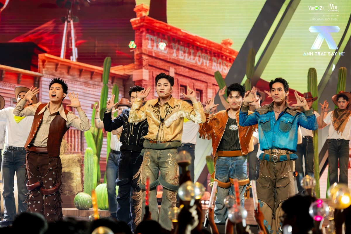 Dương Domic cùng Atus, Song Luân, Anh Tú và Quang Trung hóa thân thành 5 anh trai cao bồi đắm chìm trong tình yêu với ca khúc "Đều là của em"