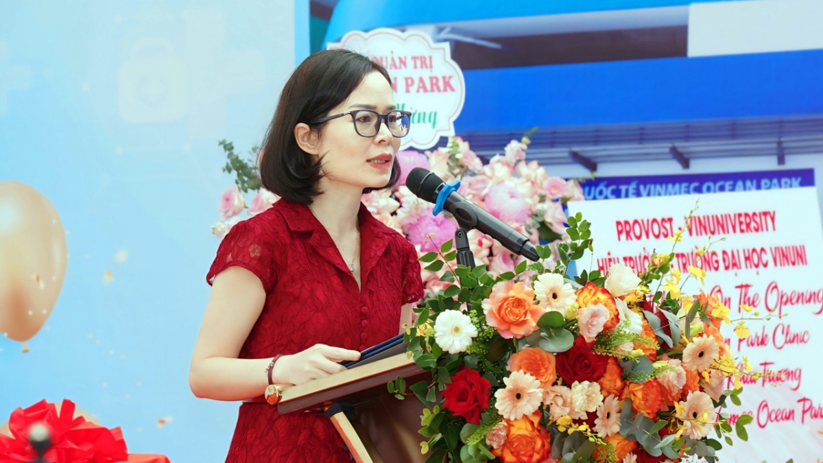 TS Đinh Thùy Dương, Giám đốc điều hành Bệnh viện đa khoa Quốc tế Vinmec Times City phát biểu tại lễ khai trương