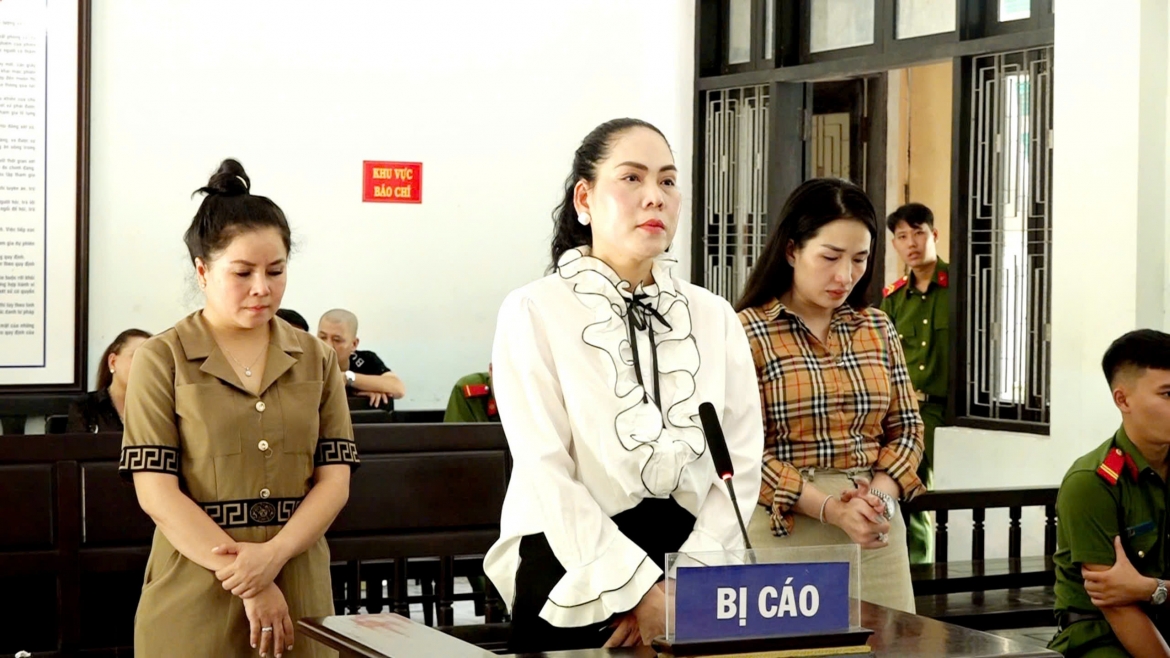 Các bị cáo tại phiên tòa