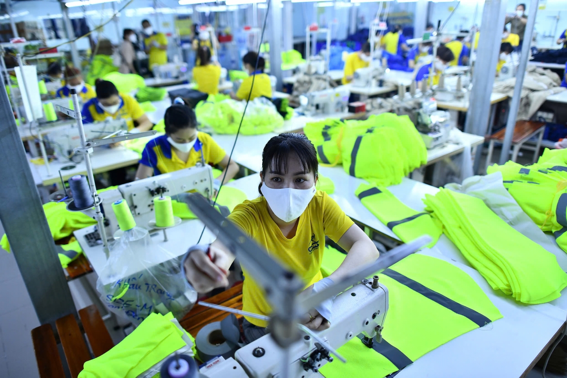 Nhiều doanh nghiệp tăng đơn hàng nên đang tuyển dụng thêm lao động (Ảnh doanh nghiệp cung cấp)