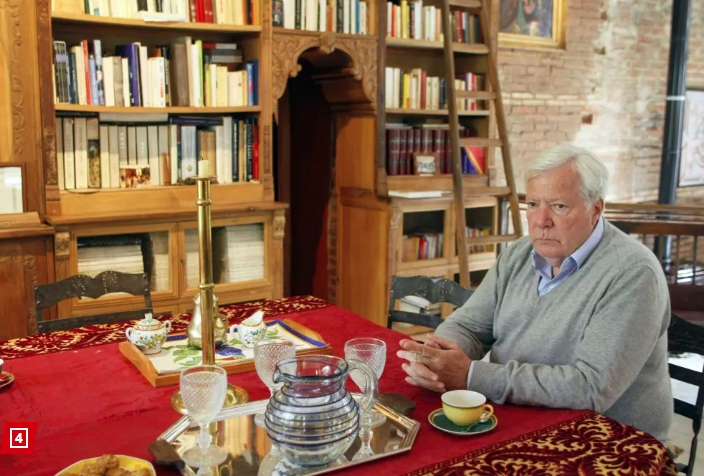 Tỷ phú Nicolas Puech năm nay đã ngoài 80 tuổi