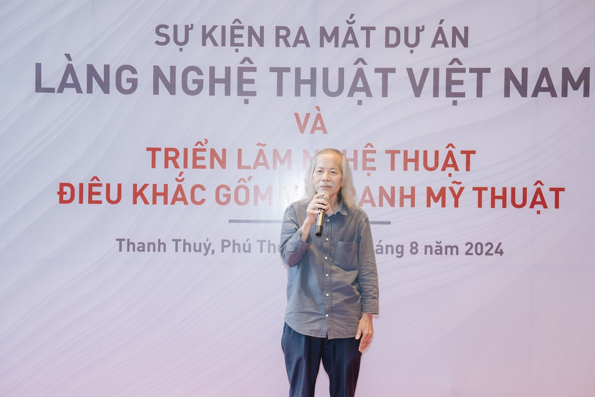 Họa sĩ Lương Xuân Đoàn, Chủ tịch Hội Mỹ thuật Việt Nam chia sẻ tại họp báo