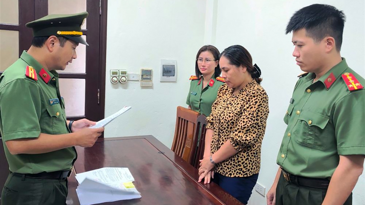 Cơ quan An ninh điều tra Công an tỉnh công bố Quyết định khởi tố bị can đối với Nguyễn Thị Hải Yến