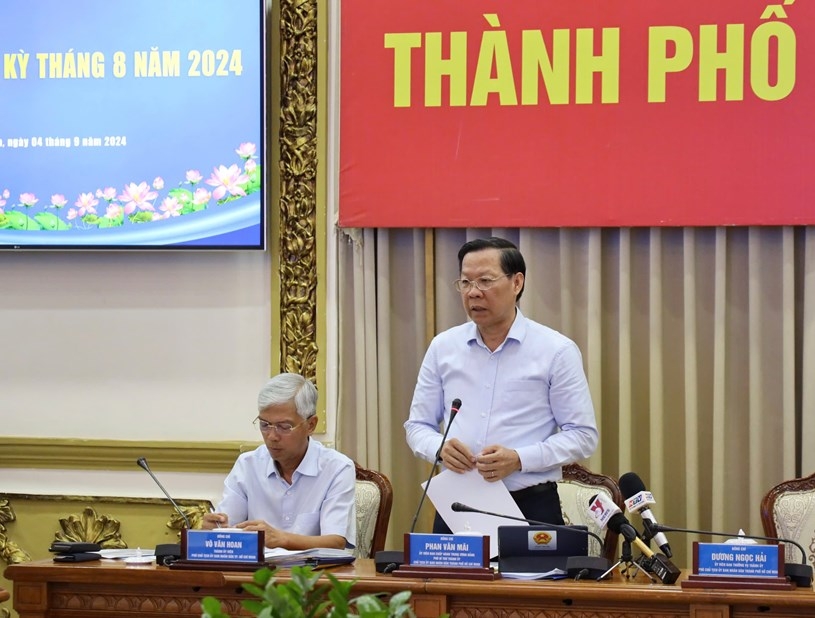 Ông Phan Văn Mãi-Chủ tịch UBND TP.HCM phát biểu tại cuộc họp (Ảnh TTBC TP.HCM cung cấp)