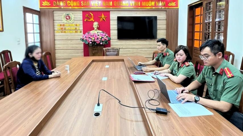 Công an Quảng Ninh làm việc với các trường hợp tung tin không đúng sự thật lên trên mạng xã hội