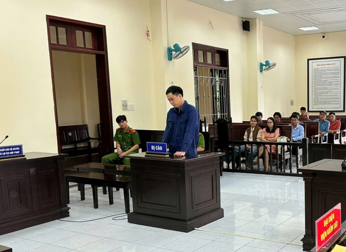 Bị cáo Trịnh Tuấn Anh tại tòa