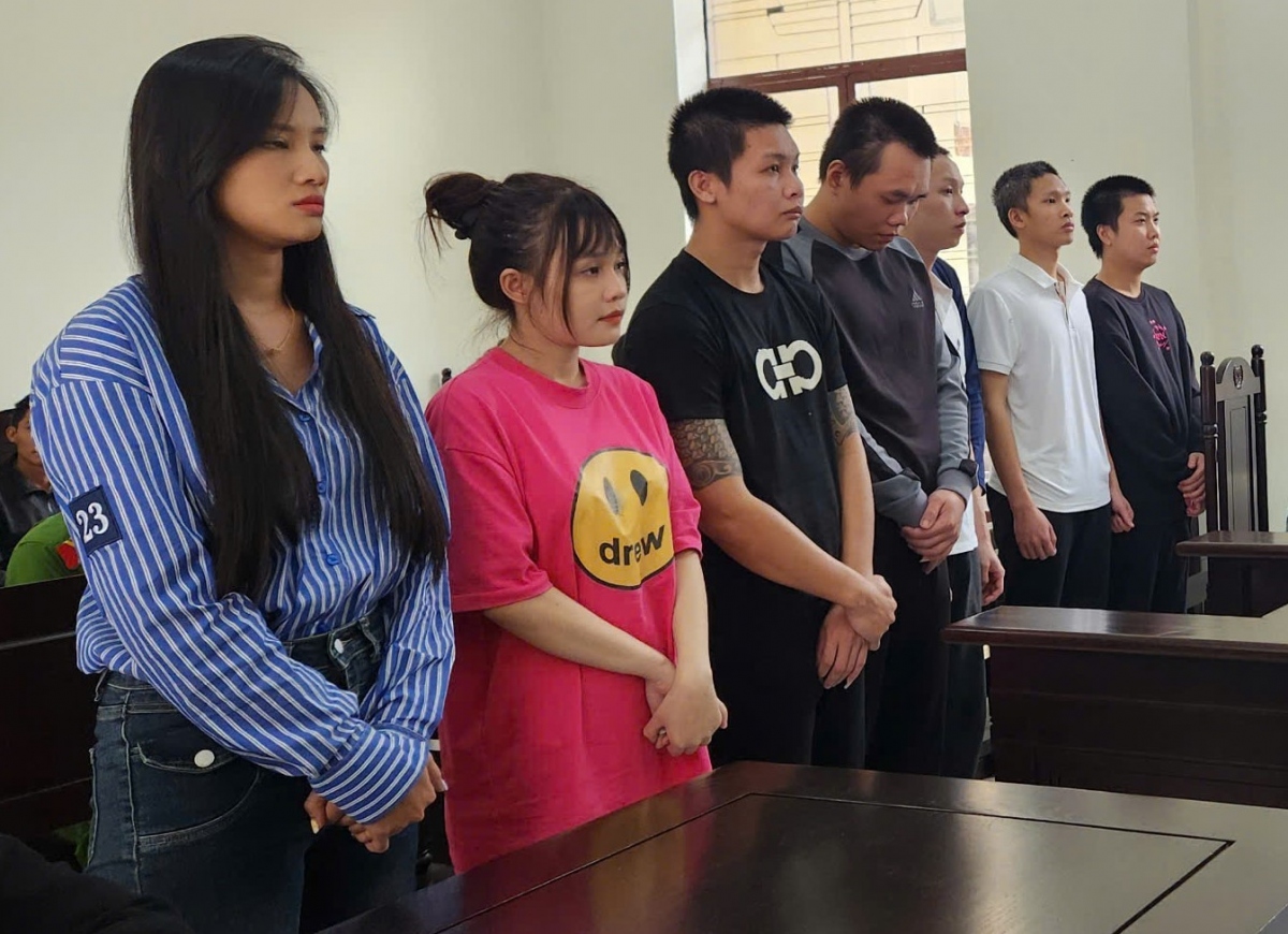 Các bị cáo tại phiên xét xử