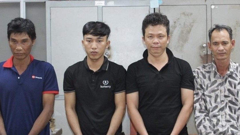 Các đối tượng tại cơ quan công an (Ảnh: Công an tỉnh Đồng Nai)