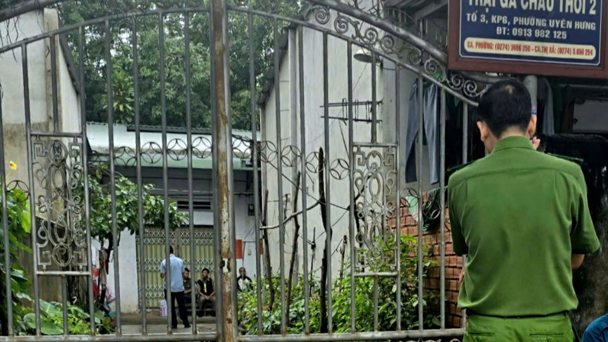 Công an phong tỏa hiện trường. (Ảnh: ĐC)