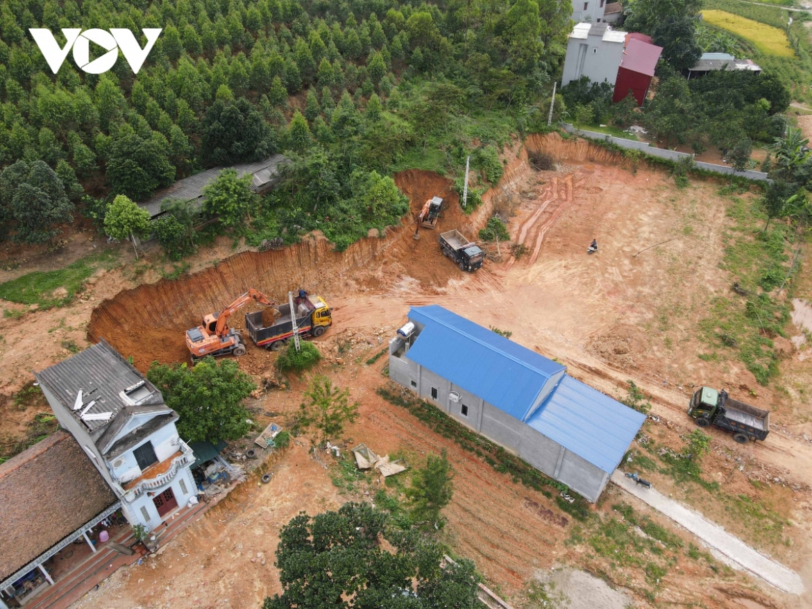 Khu vực khai thác thôn Thiết Nham phóng viên Báo Điện tử VOV ghi nhận trước đó
