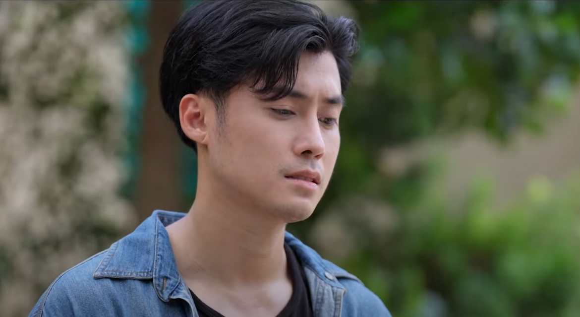Diễn xuất của Vương Anh Ole gây tranh cãi.