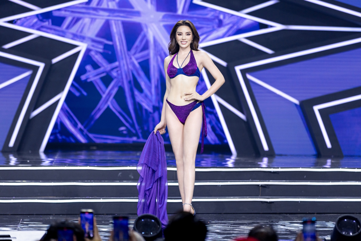Kỳ Duyên trong phần thi bikini