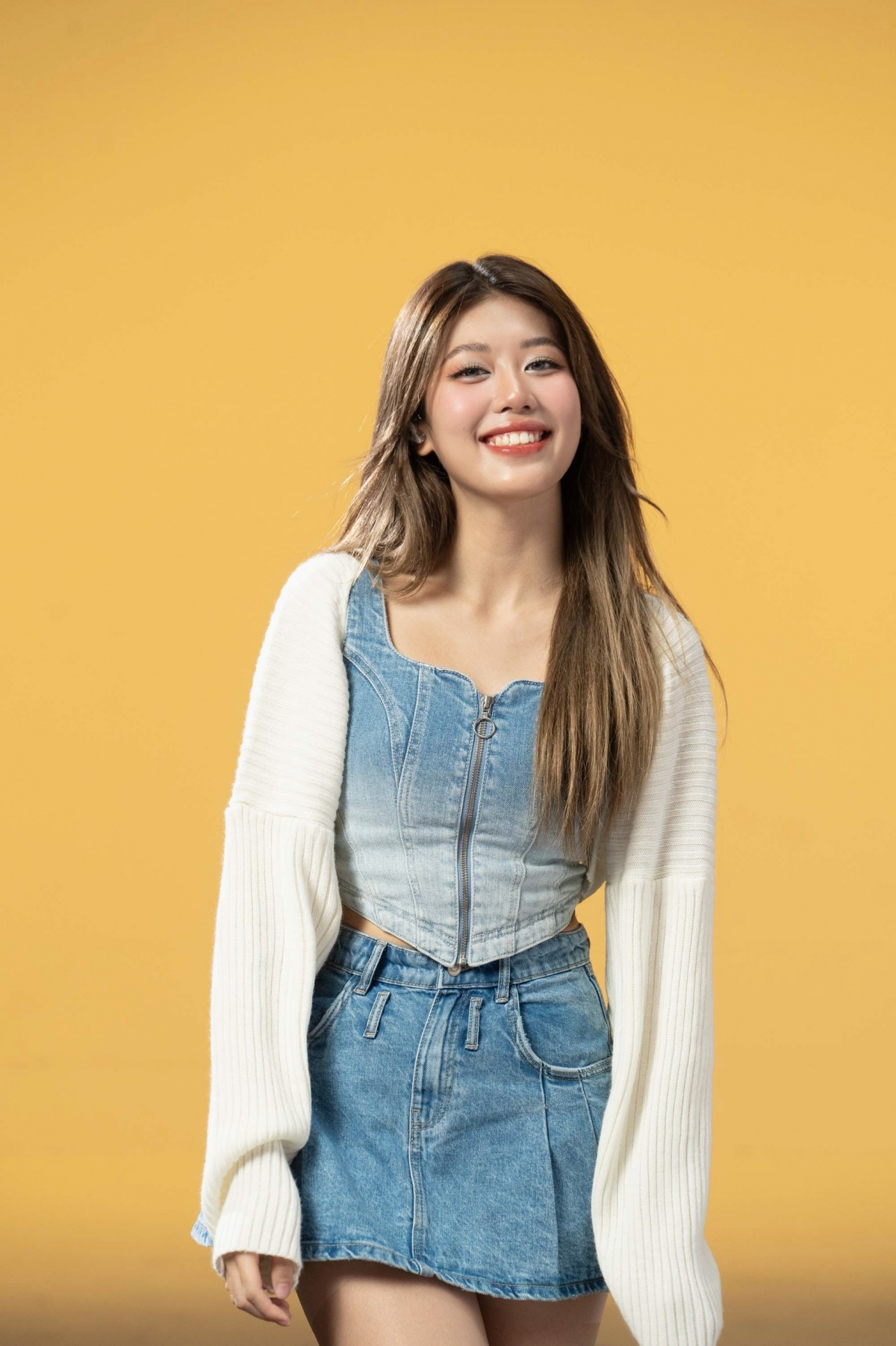 PiaLinh từng lọt Top 8 Vietnam Idol và nhận được nhiều lời khen của Mỹ Tâm.