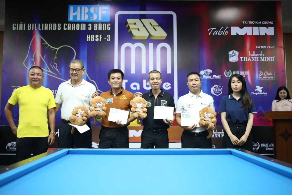 Top 8 nam nhận giải.