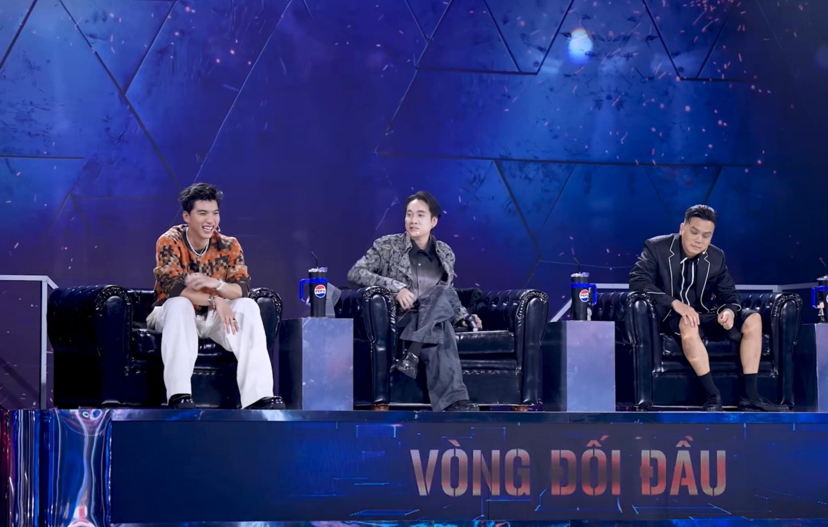HIEUTHUHAI là giám khảo khách mời vòng đối đầu của Rap Việt mùa 4