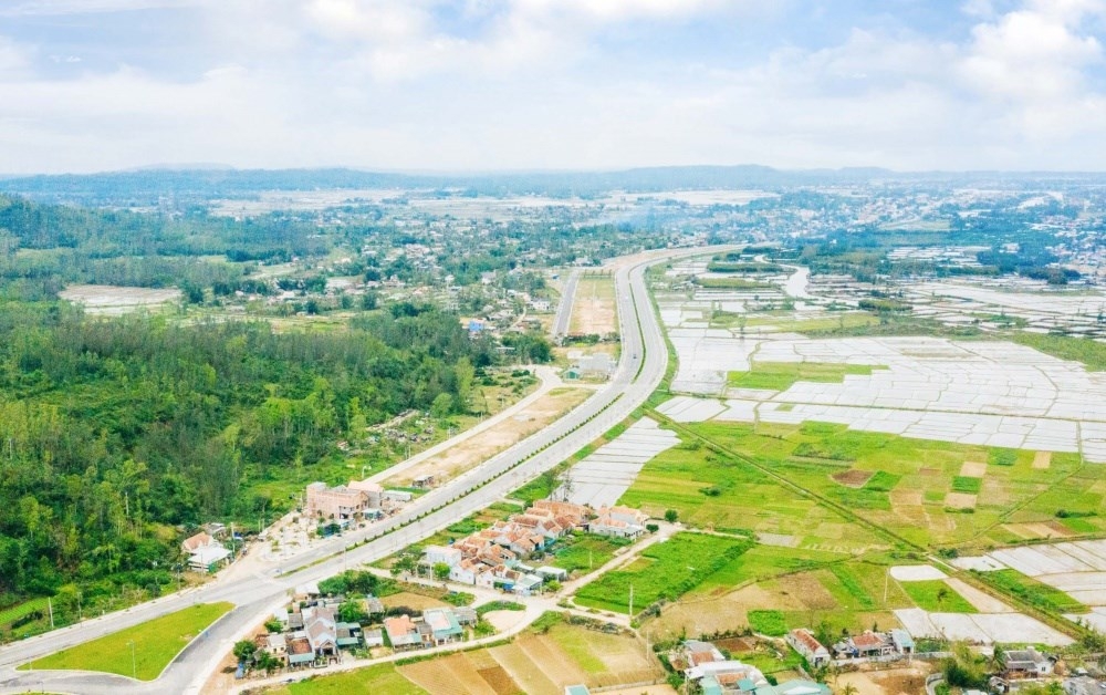 “Đất sạch” là vấn đề cơ bản nhất trong phát triển công nghiệp của mỗi địa phương.