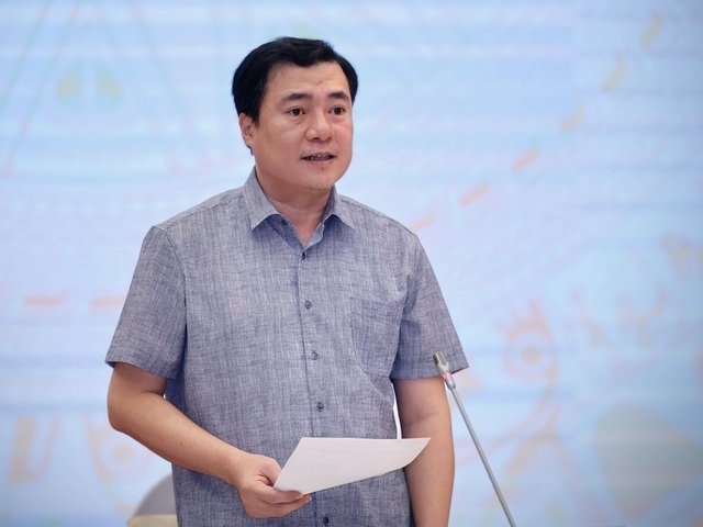 Thứ trưởng Nguyễn Sinh Nhật Tân - người phát ngôn Bộ Công Thương