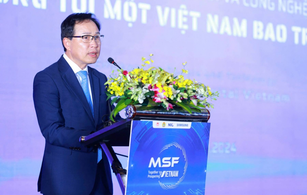 Tổng Giám đốc Samsung Việt Nam Choi Joo Ho