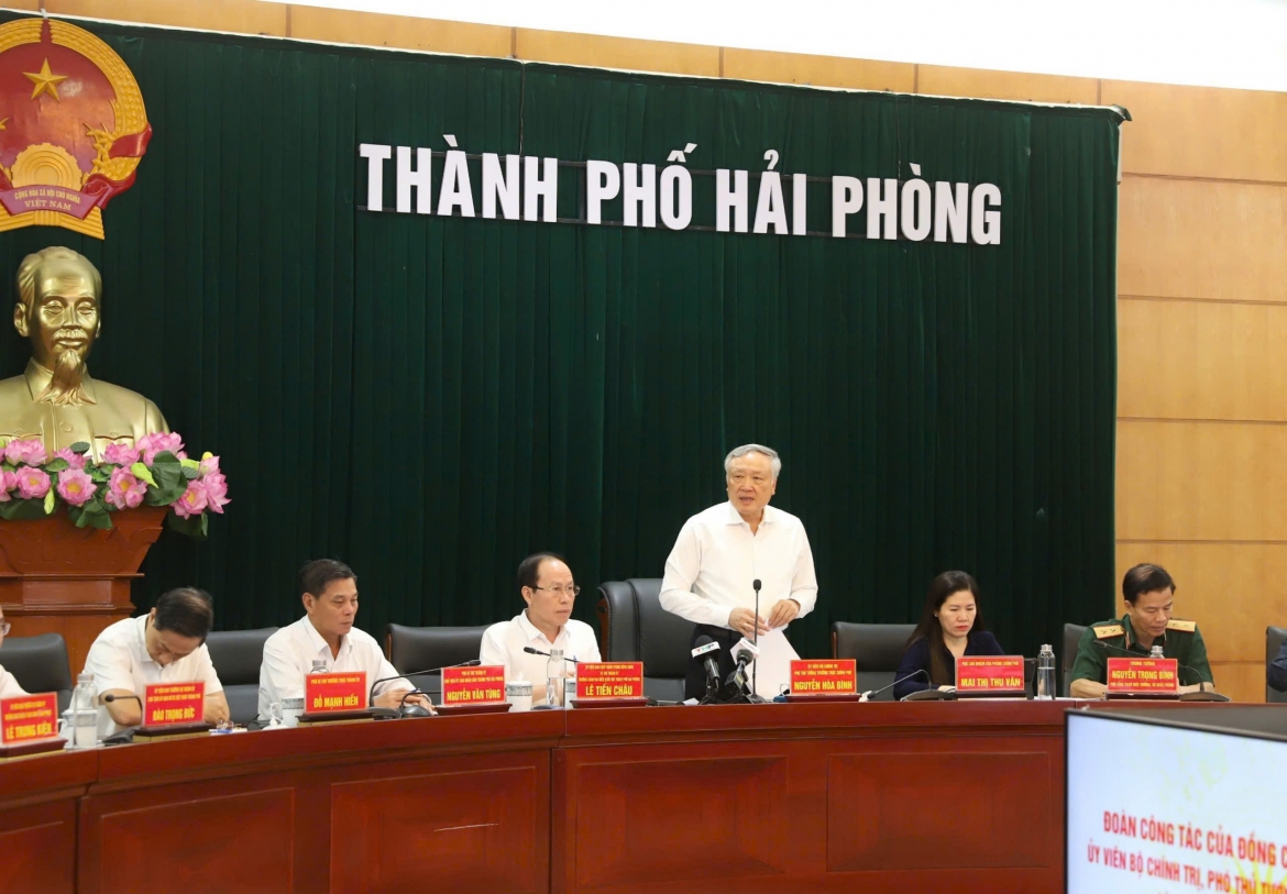 Theo Phó Thủ tướng Thường trực Chính phủ Nguyễn Hoà Bình, Hải Phòng còn nhiều tiềm năng, dư địa để thúc đẩy tăng trưởng kinh tế cao hơn.