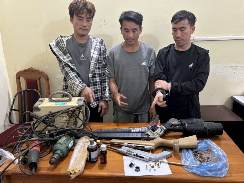 3 đối tượng tại cơ quan Công an