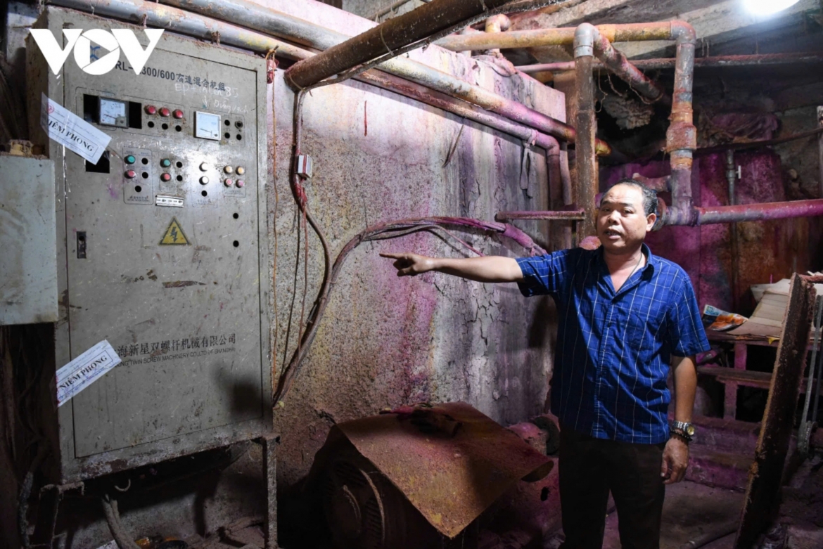 Người dân tại làng nghề giấy Phong Khê chấp hành nghiêm quyết định xử phạt của UBND tỉnh Bắc Ninh về công tác xử lý ô nhiễm môi trường làng nghề