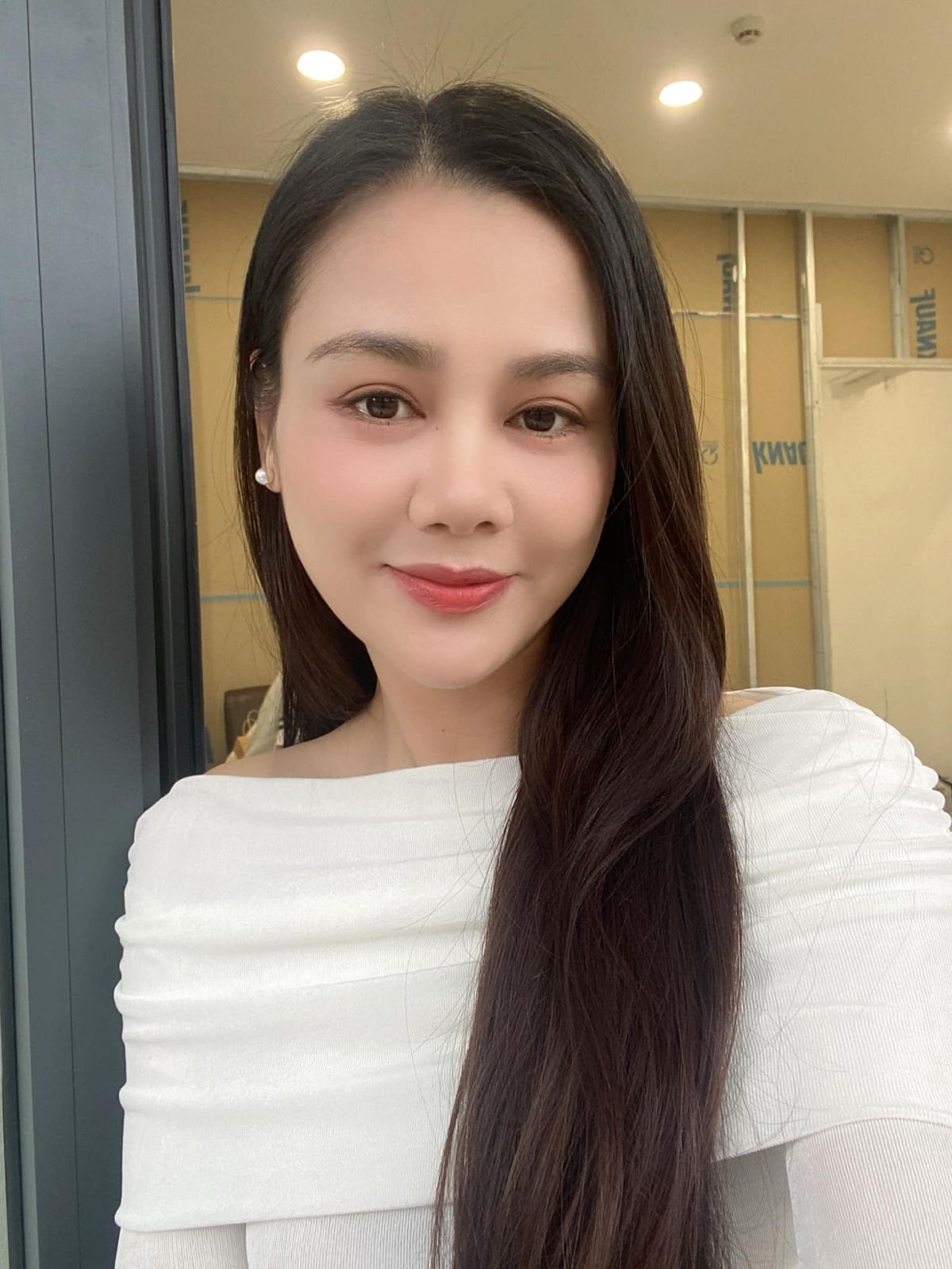 “Tuần cuối cùng của tháng 11 rồi. Chúc các bác thật nhiều năng lượng để cày cuốc, vì một cái Tết ấm no nha”, Huyền Sâm chia sẻ. (Nguồn: FBNV)