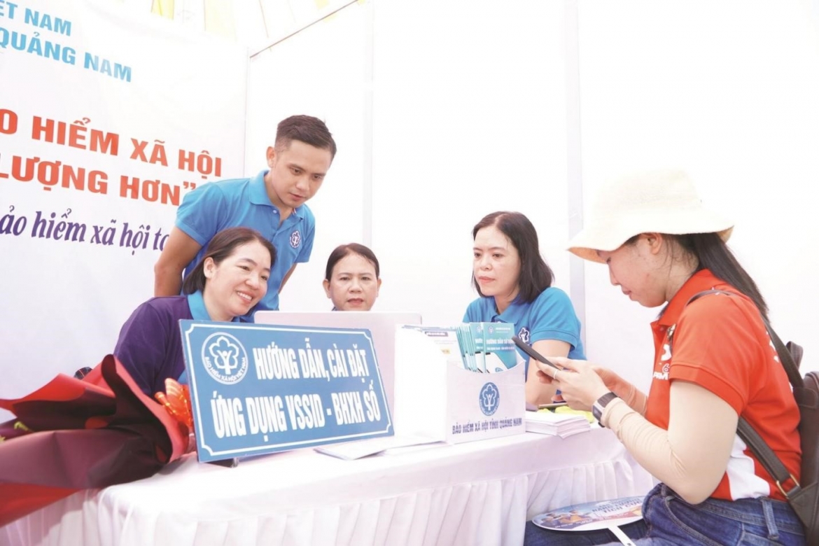 Triển khai ứng dụng VssID – BHXH số là một trong những thành công ấn tượng của ngành bảo hiểm trong công tác chuyển đổi số thời gian qua.