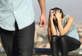 Tôi bế tắc khi không thể thoát ra khỏi mối quan hệ độc hại (Ảnh minh họa, nguồn: KT)