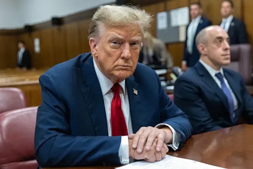 Ông Trump đã đưa ra đề xuất đánh thuế lên tới 60% với tất cả hàng nhập khẩu từ Trung Quốc - Ảnh: AFP