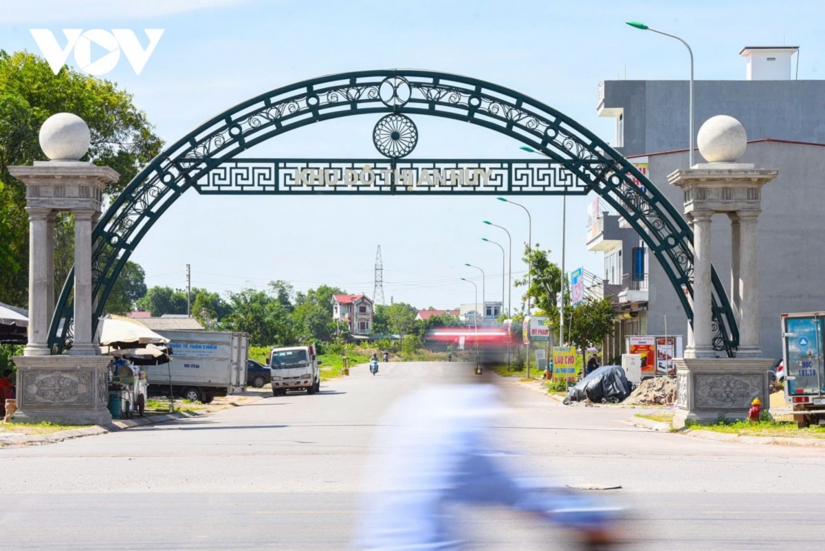 Chủ tịch UBND huyện Tân Yên yêu cầu người dân phải xây dựng nhà ở theo đúng hồ sơ cấp phép tại dự án KĐT An Huy, tỉnh Bắc Giang