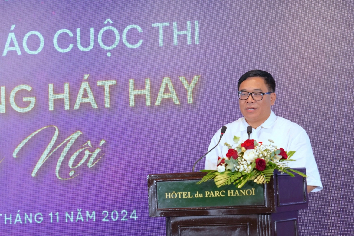 Giám đốc Sở Văn hóa và Thể thao Hà Nội Đỗ Đình Hồng phát biểu tại buổi họp báo