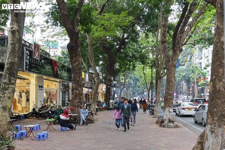 Phan Đình Phùng cũng được coi là một trong những con đường có cảnh quan đẹp nhất Hà Nội hiện nay.