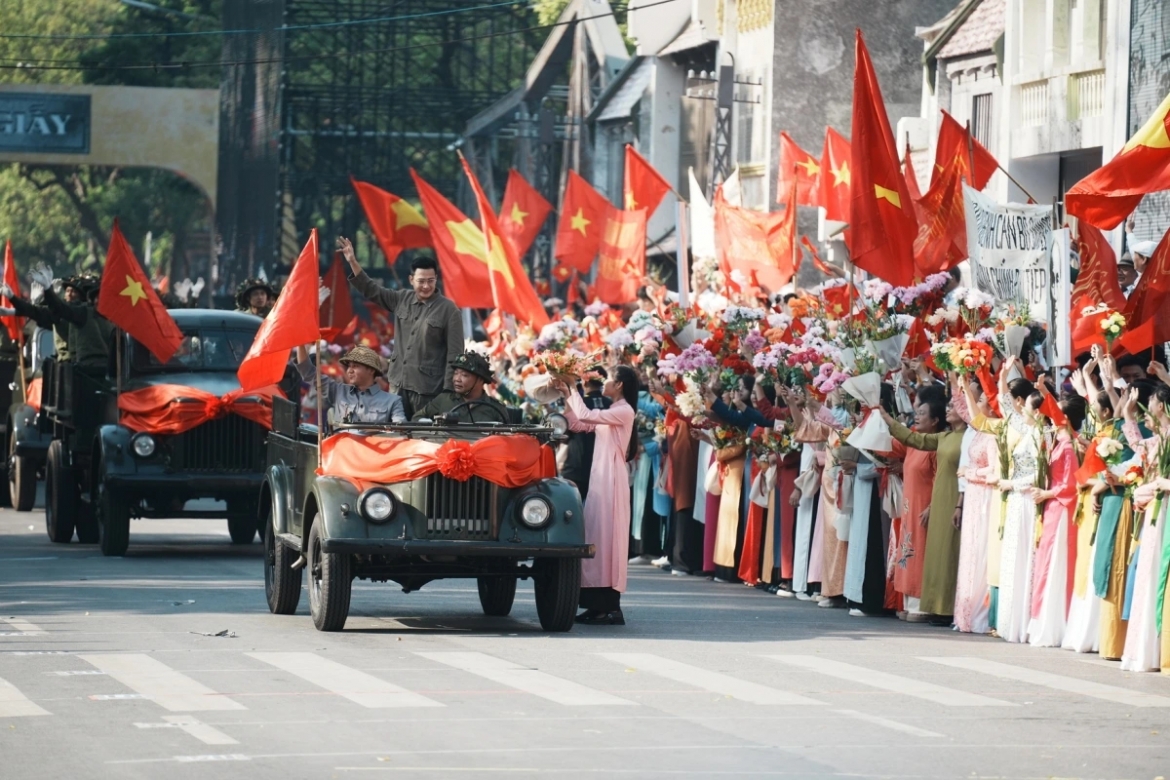 “Ngày hội văn hóa vì hòa bình” kỷ niệm 70 năm ngày Giải phóng Thủ đô (10/10/1954 - 10/10/2024) và 25 năm Hà Nội được UNESCO tặng danh hiệu “Thành phố vì hòa bình”