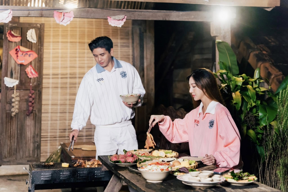 Hồ Quang Hiếu và bà xã Tuệ Như thường xuyên đi chơi, hẹn hò để hâm nóng tình cảm. (Nguồn: FBNV)