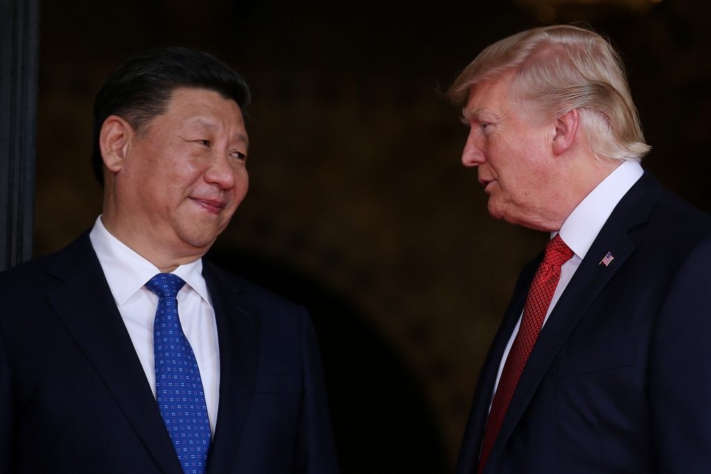 Chủ tịch Trung Quốc Tập Cận Bình và Tổng thống Mỹ Donald Trump. Ảnh: Reuters